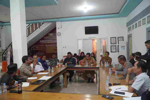 suasana rapat 